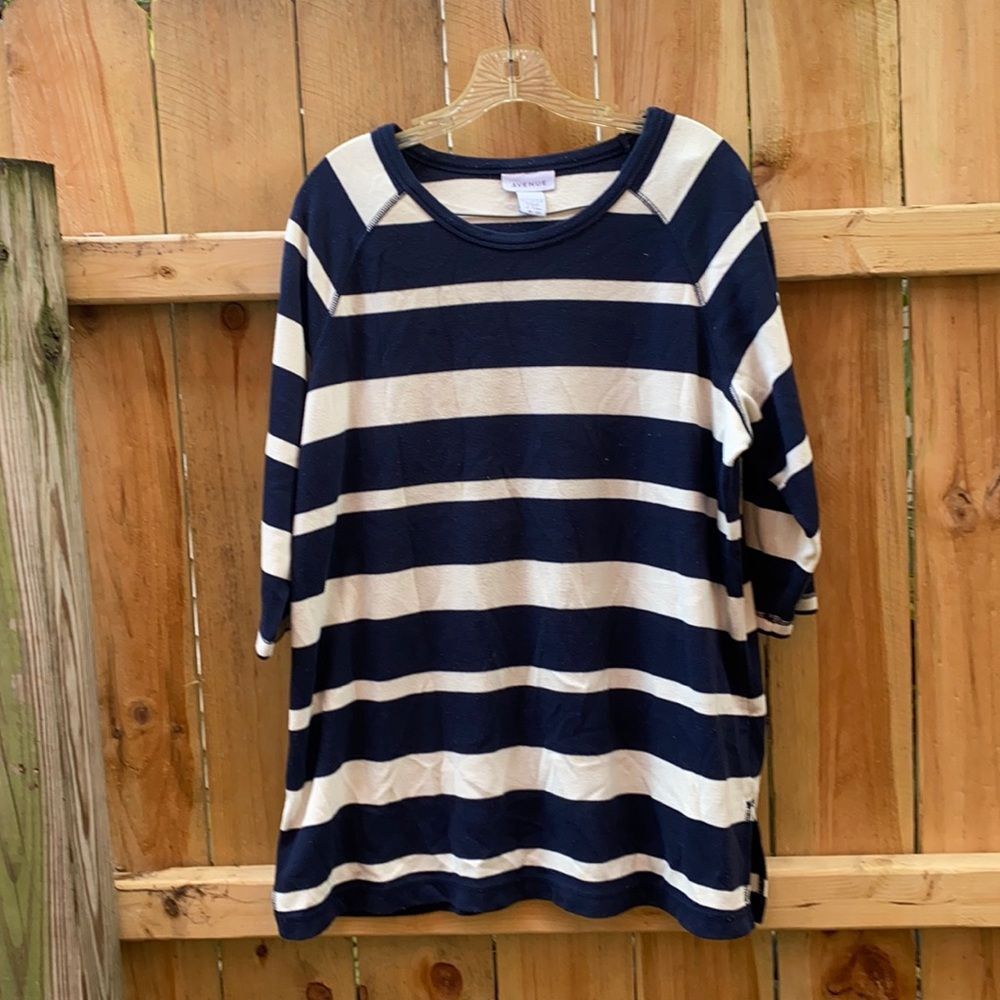 Avenue striped top sz. 18-20